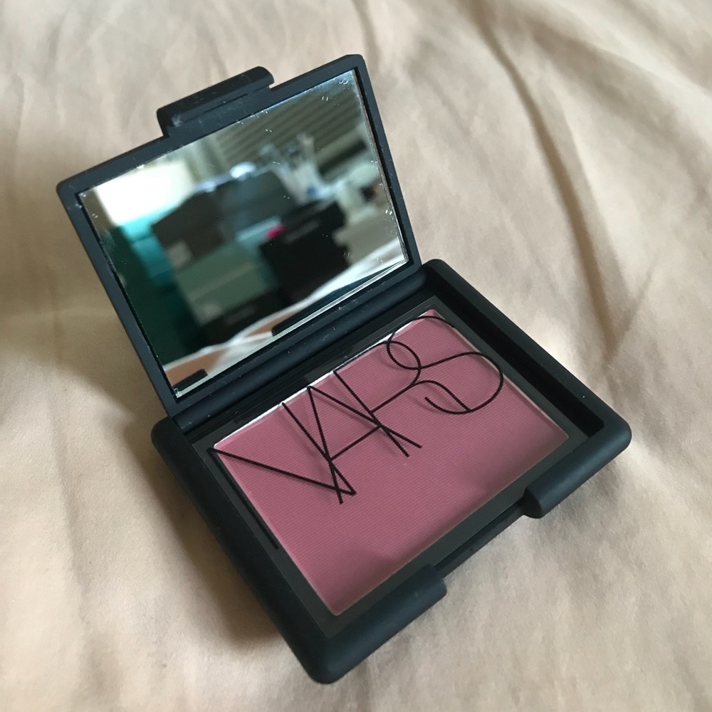 Nars Amour Blush